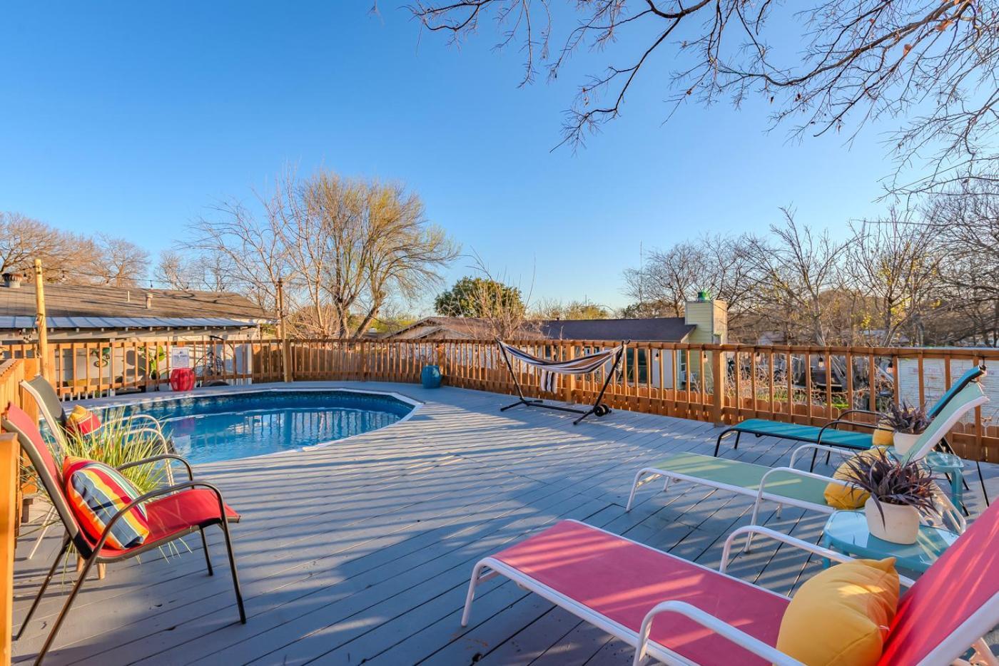 Game Room, Pool & Fire Pit At The Medical Center San Antonio Exteriér fotografie